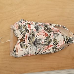NWT Kona Sol convertible swimsuit